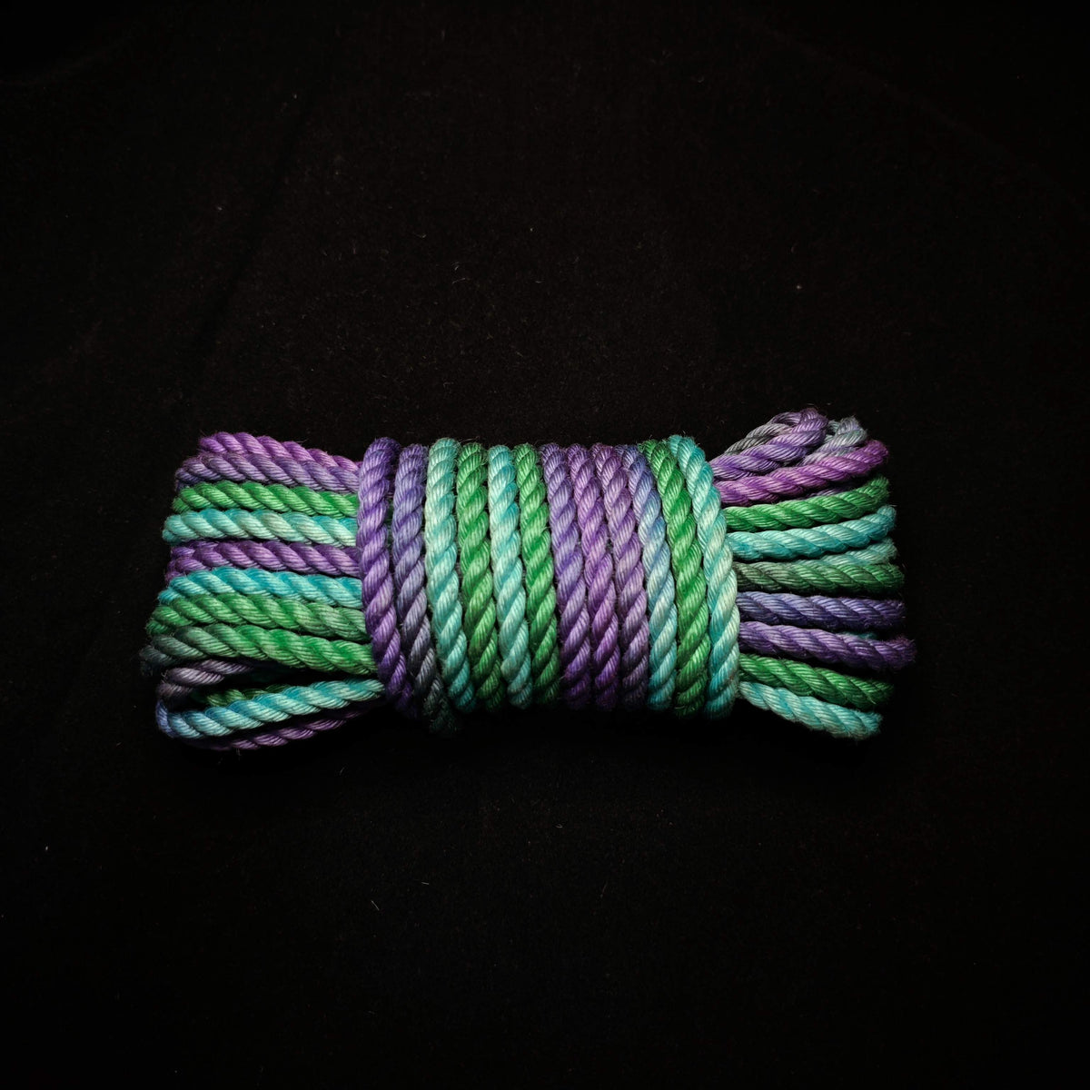 Aurora Jute Rope full bundle on black background