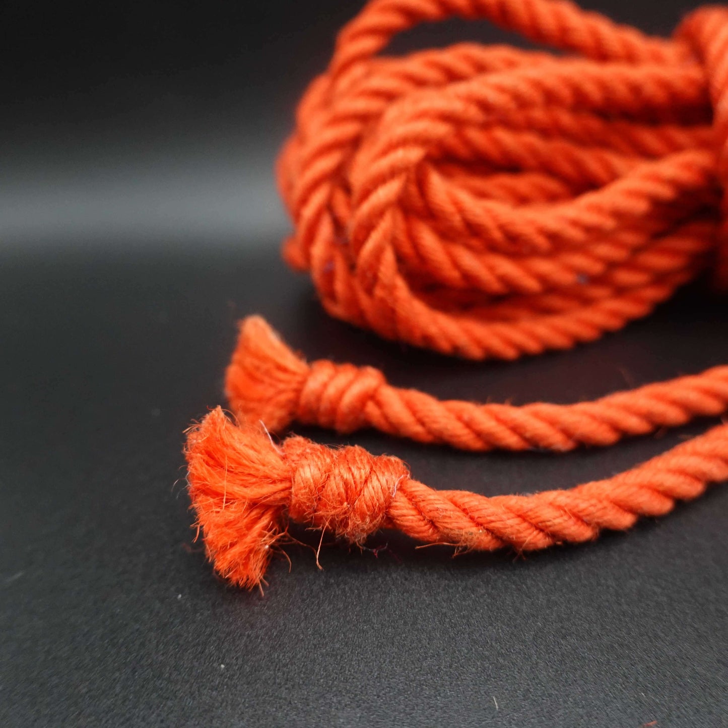 shibari rope-orange jute rope