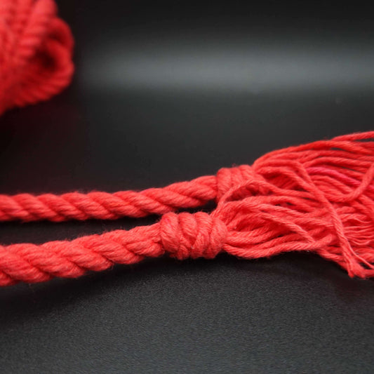 shibari rope-red hemp rope