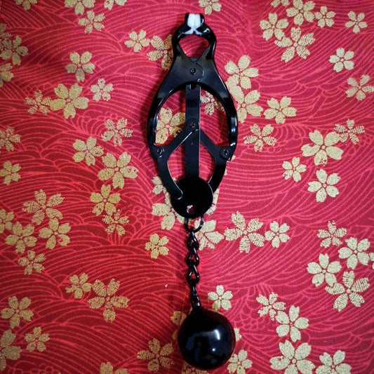 Clover Clamps