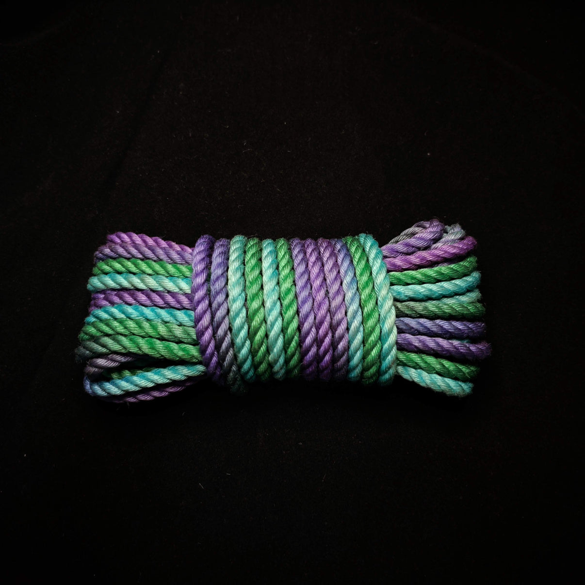 Aurora Jute Rope full bundle on black background