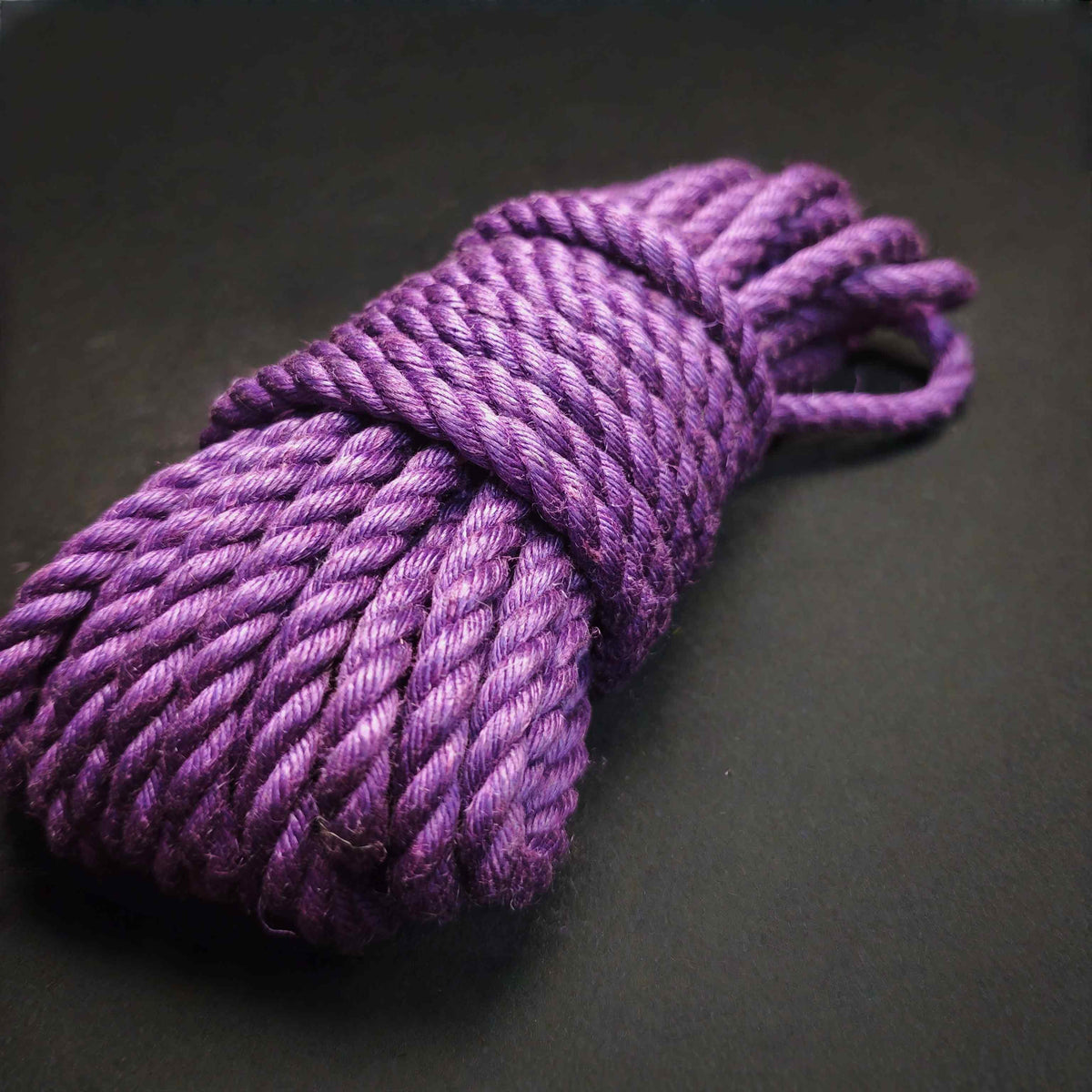 shibari jute rope