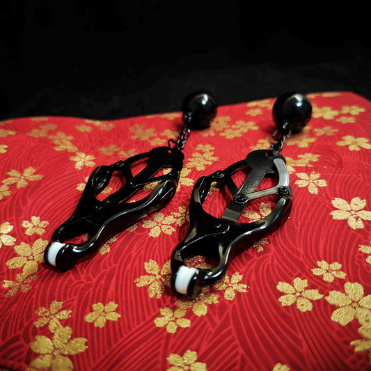 Clover Clamps